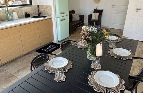 Bouc-Bel-Air House | New Housing with Pool & Garden - Ideal for Families or Friends