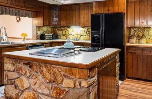 Liberty House | NEW! Huge House in Catskills - Large 4 BR 3.5 Bath