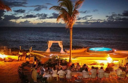 Nassau House | NEW & IMPROVED OCEANFRONT VILLA W/INFINITY POOL & BEST SNORKELING! Sleeps 20