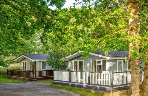 New Forest District House | New in 2020 - 12ft wide caravan with one double, two twin.