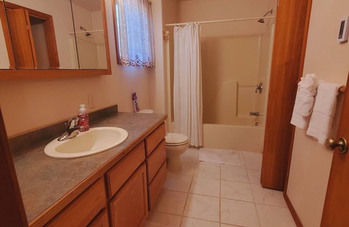 Seeley Lake House | New in Seeley Lake! WiFi, AC, Family-friendly