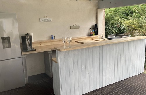 Bourcefranc-le-Chapus Villa | New in the Marennes-Oléron basin! Completely renovated Charentaise house