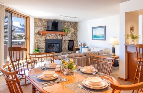 Dillon Condo | NEW! Incredible views. Lake. Pool & hot tubs.