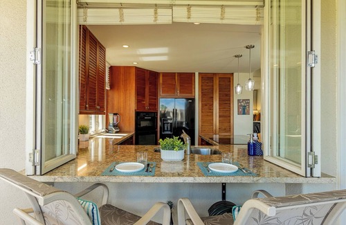Wailea Condo | New! Intro Rates! Beautifully Updated Oceanview Luxury Condo in Wailea | PAW1002