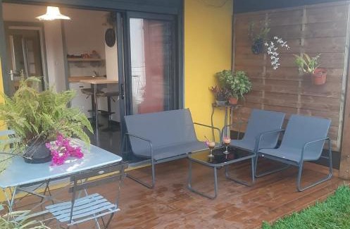 Saint-Leu Apartment | NEW Joli Studio avec Vue mer imprenable - wifi
