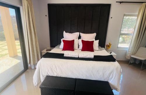 Lusaka Villa | New Kasama Peace Haven, Africa