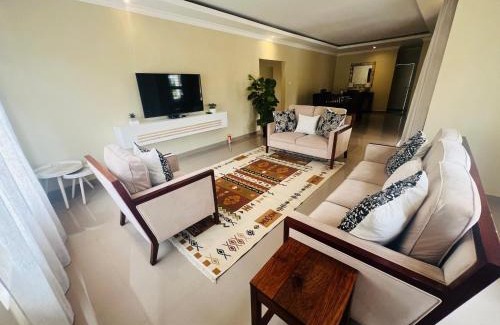 Lusaka Villa | New Kasama Peace Haven, Africa