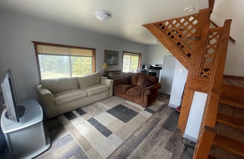 Kenai Cabin | "NEW" Kenai Beachfront Cabin 1 - In the middle of river fishing on the beach.