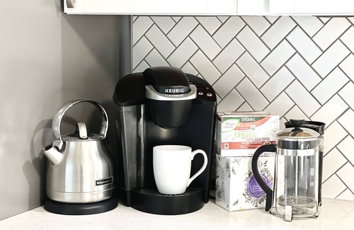 Englewood House | NEW Kitchen - The Uptown Collective