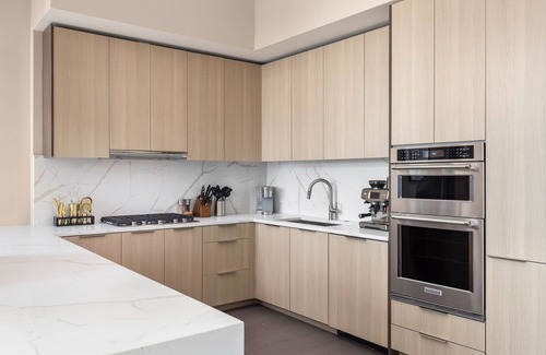Midtown Apartment | *NEW* La vita è bella Penthouse by ALR
