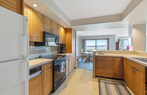 Boyne City Condo | NEW! Lake Charlevoix Harborage Condo, lower level, sleeps 6