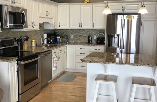 Geneva-on-the-Lake Condo | New-Lakefront Condo Lake Erie Vista 107-3BR/2BA Private beach/balcony-SPIRE