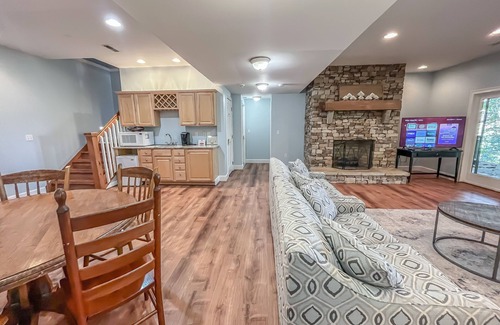 Thayerville House | New: Lakefront Luxury Home with Private Indoor Heated Pool!