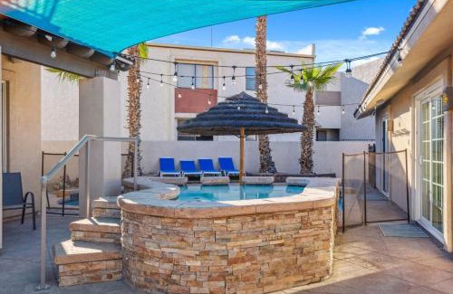 Lake Havasu City House | NEW Lakeside Hideaway Spa Game Room Firepit