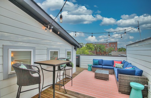 Hillsboro Village House | New! Large Luxury Hillsboro Village Home, 9 Beds, 4 BDR, 3.5 BA, Private rooftop