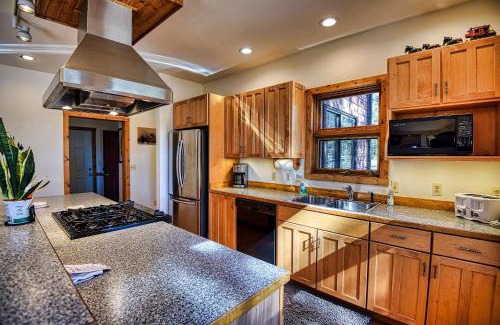 Leadville North House | New Listing 3bd Leadville Home w Sauna
