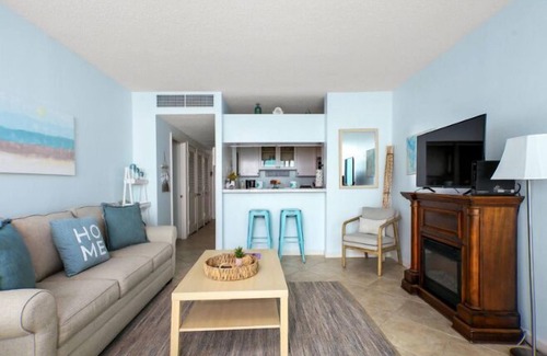 Galveston Condo | NEW LISTING! "Beachfront Sunrise" BEACHFRONT CONDO, Fun Amenities!