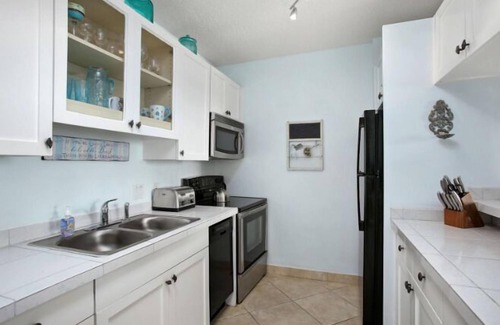Galveston Condo | NEW LISTING! "Beachfront Sunrise" BEACHFRONT CONDO, Fun Amenities!