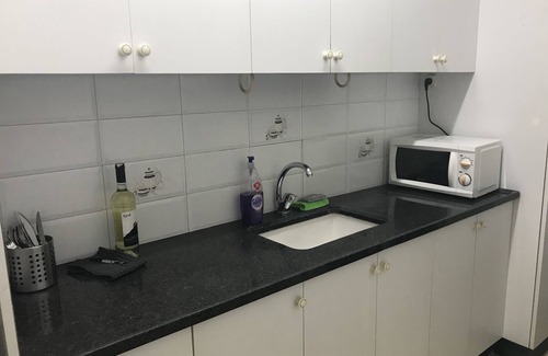 Bat Yam Apartment | NEW LISTING ♥ Beautiful Apartment - Close to Everything! ♥ Walk Everywhere!