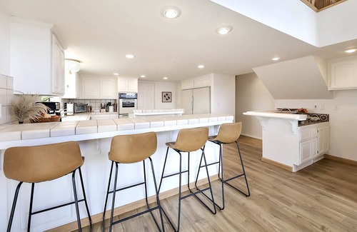 Stallion Springs House | New Listing! Beautiful Getaway in the Tehachapi with Hot Tub!