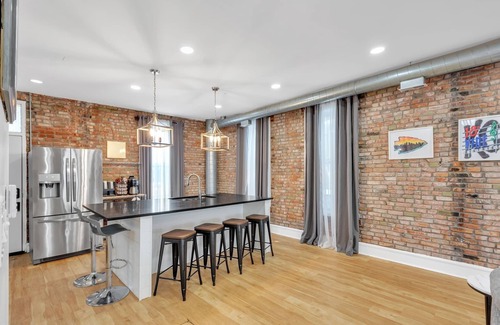 Northeast Kansas City House | NEW LISTING! BriKCtoria 1102 (3-Bedroom Home) - Pets Allowed