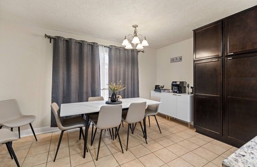 North San Antonio - SAT House | New Listing! Castle Hills Gem - Sleeps-14 - Game Room - Hot Tub - Best Location!