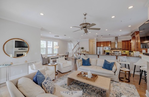 Rosemary Beach House | New Listing! Charming 4-bedroom Luxury home!