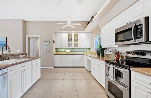 White Marsh House | New Listing! Charlotte Harbor Area Resort, 120mi to Disney & 134mi to Universal - GRH515667
