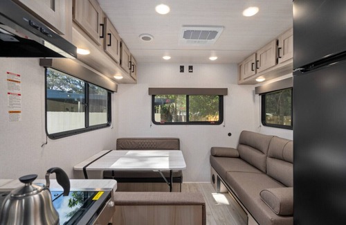 Mount Dora House | New Listing Cozy RV Getaway in Mount Dora
