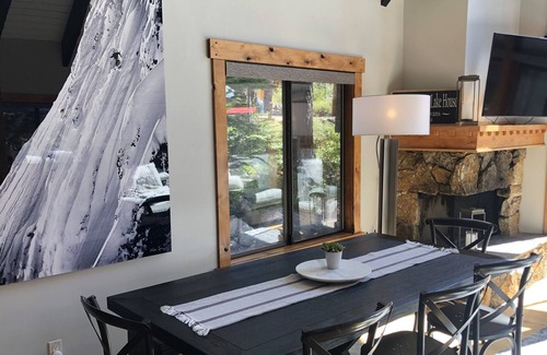 Lake Forest House | New Listing: Dollar Point (Tahoe City)- Remodeled, Hot Tub, Steam Shower