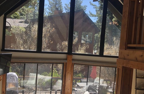 Lake Forest House | New Listing: Dollar Point (Tahoe City)- Remodeled, Hot Tub, Steam Shower