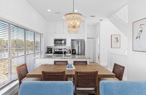Dune Allen Beach Apartment | New Listing! Gulf and Lake Views! Private Dock! Beach Access Just Across the Street! Bikes!