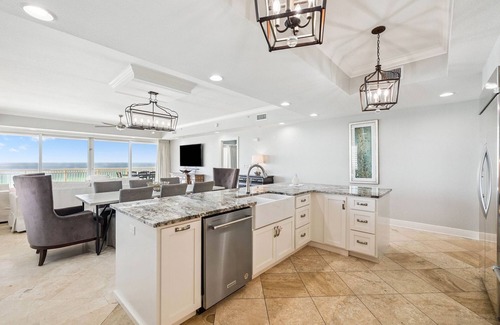 Crystal Beach Condo | New Listing! Gulf Front Penthouse! Community Amenities, Including a Pool and Hot Tub!