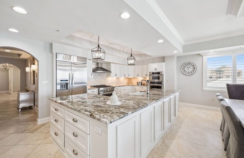 Crystal Beach Condo | New Listing! Gulf Front Penthouse! Community Amenities, Including a Pool and Hot Tub!
