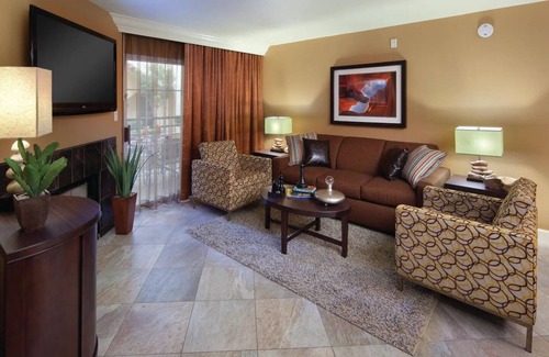 Las Vegas Resort | NEW LISTING! Holiday Inn Club Vacations *5 STARS* POOL HOT TUB Wi-Fi