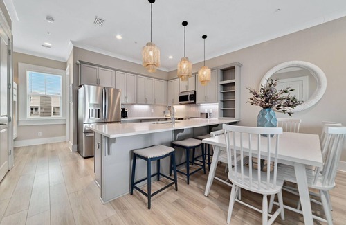 Gulf Shores House | New Listing! Luxury Home, Sleeps 10 w/Shared Pool