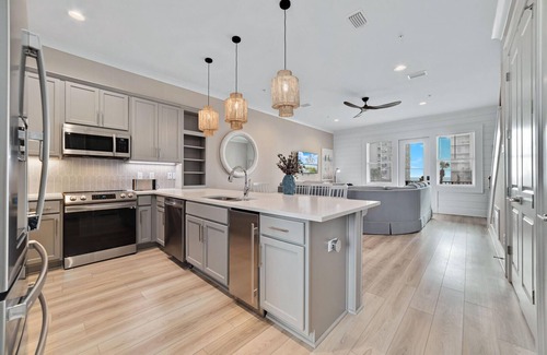 Gulf Shores House | New Listing! Luxury Home, Sleeps 10 w/Shared Pool