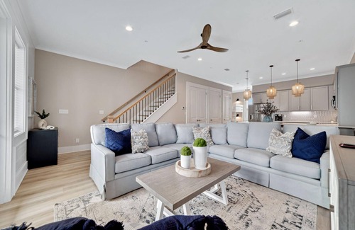 Gulf Shores House | New Listing! Luxury Home, Sleeps 10 w/Shared Pool