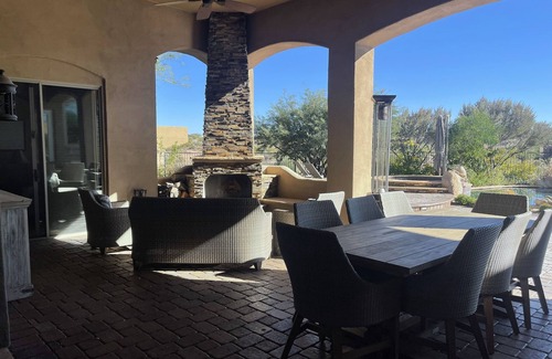 Mirabel Village House | NEW LISTING! Luxury Oasis: Spacious Getaway by RedAwning