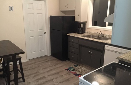 Mendenhaven House | New Listing - Mendenhall Valley Sweet Spot II - Red Door