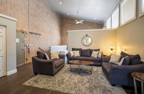 Moab Apartment | New Listing! Modern Studio Retreat in the Heart of Moab