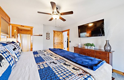 Canton House | NEW LISTING! Mountain Serenity: Rustic Cabin Getaway by RedAwning