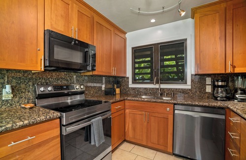 Lihue Condo | New Listing! Ocean and Pool Front Remodeled Condo