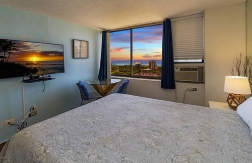 Waikiki Hotel | New Listing Ocean View Studio