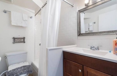 Waikiki Hotel | New Listing Ocean View Studio