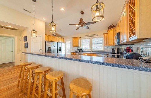 Nags Head House | 🌊 New Listing!🌴 Ocean Views Elevator Heated Pool Pets 2min to Beach!