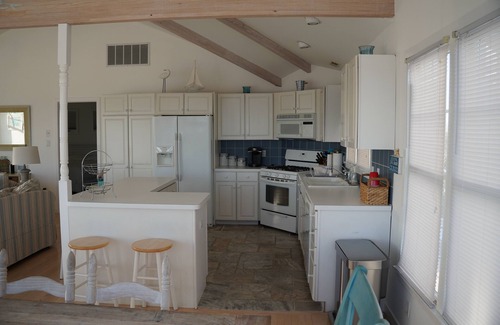 Surf City House | New Listing - Oceanfront House in Surf City - 4 Bedrooms /3.5 Bathrooms