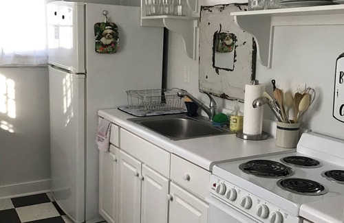 Morehead City Cottage | *New Listing* Pollock St. Cottage in Historic Downtown Beaufort!