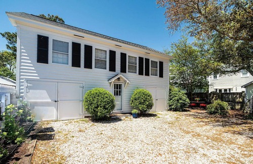 Morehead City Cottage | *New Listing* Pollock St. Cottage in Historic Downtown Beaufort!