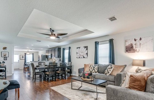 Wetmore House | New Listing! Prime San Antonio Location - TPC Golf & JW Marriott Resort